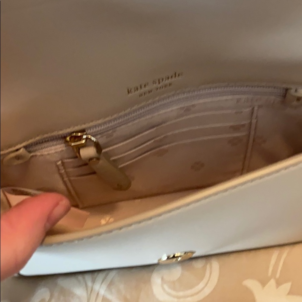 Gorgeous Kate Spade Taupe Bag - Picture 5 of 7